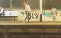 Metro İstasyonunda Dans Düellosu
