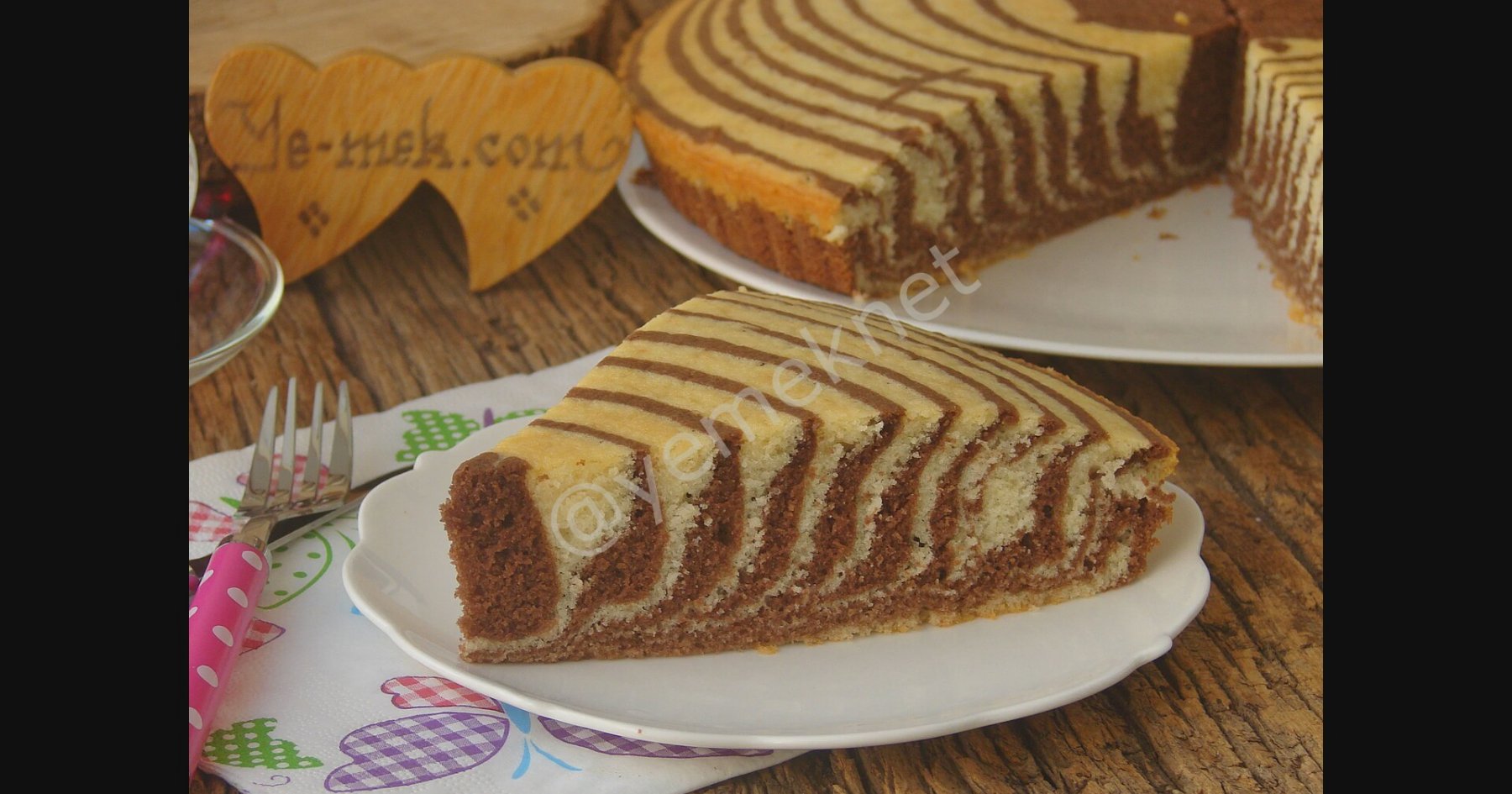 YUMUŞACIK ZEBRA KEK TARİFİ