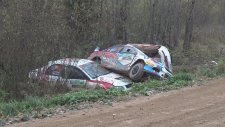 Rus Rallisinde Altı Araç Aynı Noktaya Uçtu