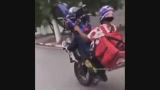 Tek Teker Moto Kurye