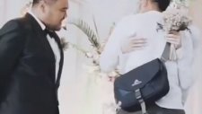 Düğününe Eski Sevgilisini Çağıran Gelin