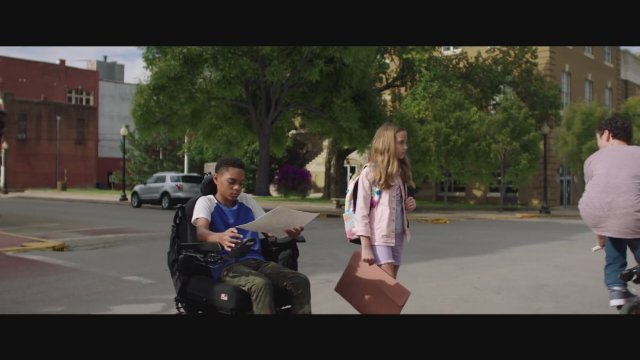 The Girl Who Believes in Miracles (2021) Fragman