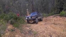 Arazi Şartlarına Boyun Eğen Off Road Aracı