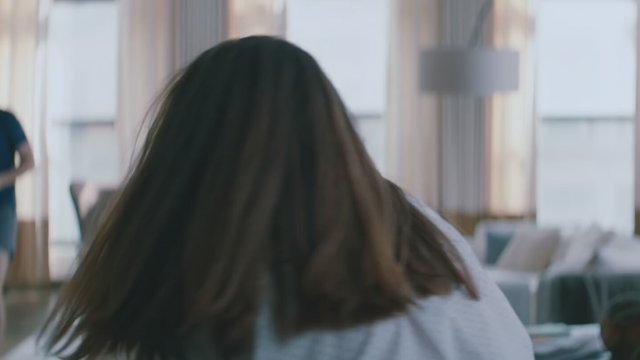 Shiva Baby (2020) Fragman