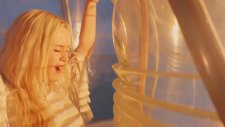 Katy Perry - Electric