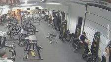 Refleksini Konuşturan Adam