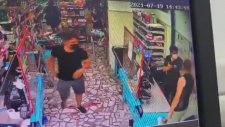 Bir Bayana Orkid Denmez Deyip Kasiyeri Döven Adam