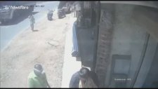 Ölümden Dönen Adamın Şakınlığı