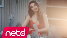 Günseli Deniz - Suya Gider Allı Gelin