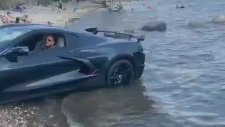 Lamborghini'yi Denize Sokan Manyak