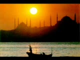 İstanbulu Dinliyorum Gözlerim Kapalı - Orhan Veli