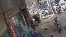 Kesilmeye Çalışırken Roket Gibi Fırlayan Varil
