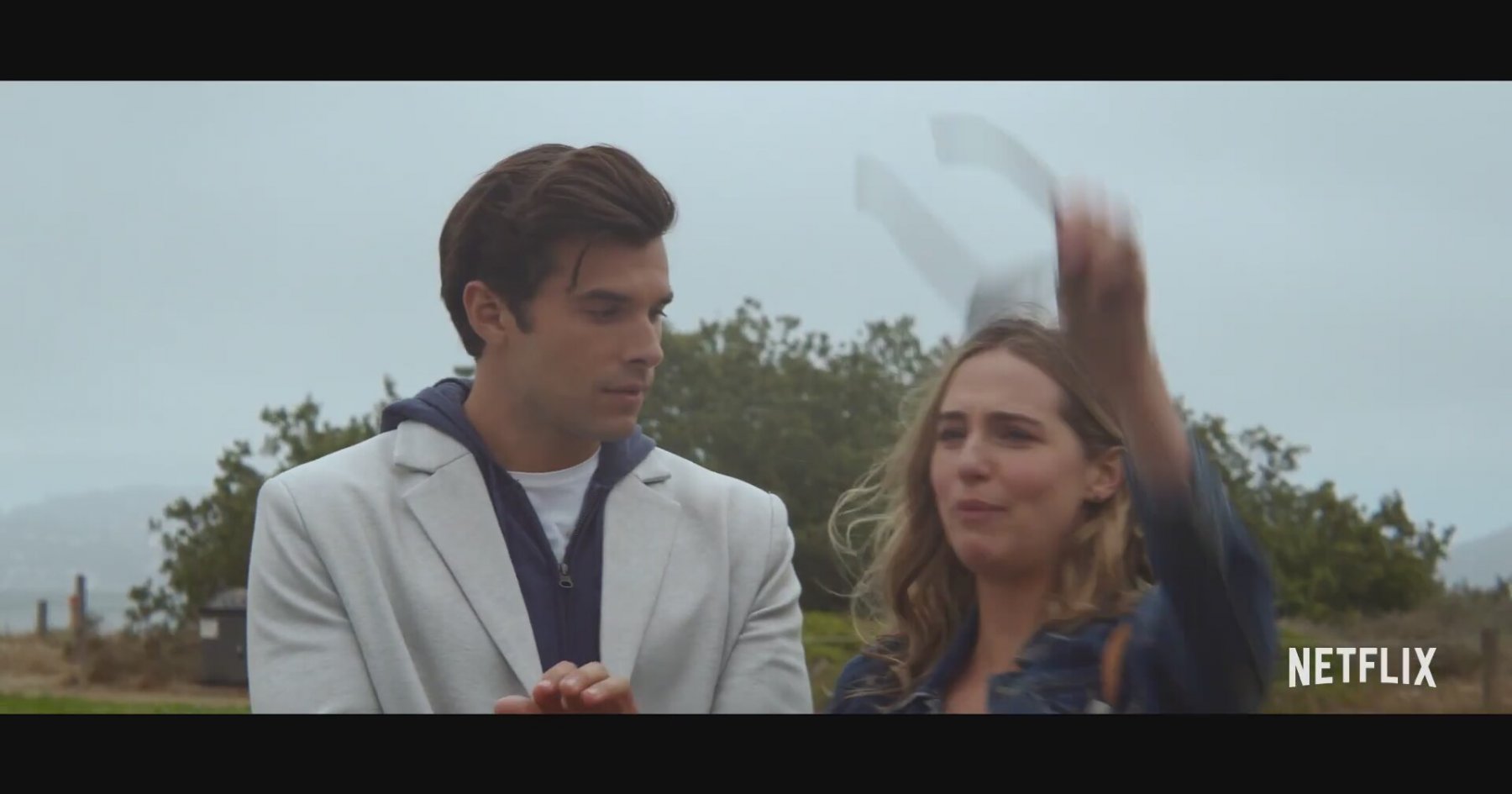 A California Christmas City Lights (2021) Fragman