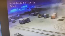 Kargo Uçağı Kayarak Bagaj Arabalarına Çarptı