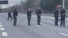 ABD’de 9 Polis Silahsız Adama Kurşun Yağdırdı