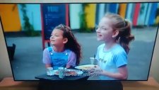 Yabancı Dizideki Arda Turan'lı Doğum Günü Kutlaması