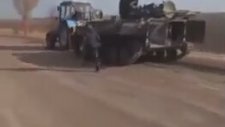 Traktörle Rus Tankını Kaçıran Ukraynalı Çiftçi