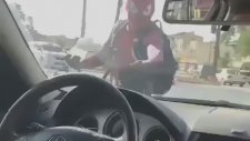 Örümcek Adam Ekmek Parası Peşinde