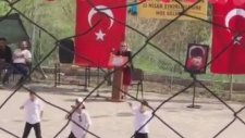 23 Nisan'da Çocukların Selam Bebek Mugo Ben Kelebek Performansı