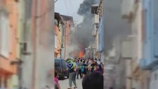 Bursa'da Evlerin Arasına Uçak Düştü