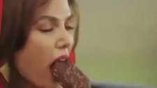 İran'da Kadınların Reklamlarda Oynaması Yasaklandı