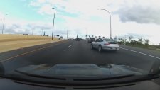 Makas Atarken Kaza Yapan Porsche