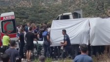 Trafik Kazası Geçiren İbrahim Tatlıses Sıkıştığı Araçtan Çıkarıldı