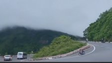 Virajı Alamayan Motosikletli
