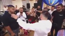 Solmaz Çiros Sahne Aldığı Düğünden Kovuldu