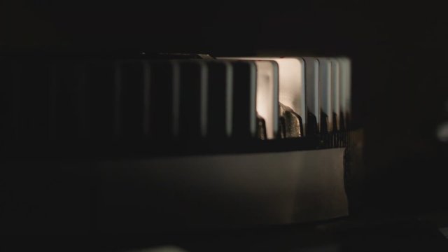 All the Beauty and the Bloodshed (2022) Fragman