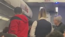 Sarhoş Yolcu Uçağı Birbirine Kattı