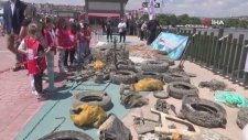 Denizden Çıkanlar Şoke Etti: Traktör Lastiği Bile Var