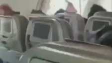 Uçağın Kapısı Havadayken Açıldı