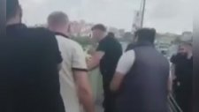 Nuri Alço İntihar Girişiminde Bulunan Genci Engelledi