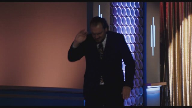 Der Held vom Bahnhof Friedrichstraße (2025) Fragman