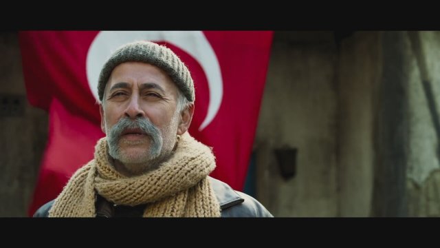  Sıvasız Evlerden Biri (2025) Fragman