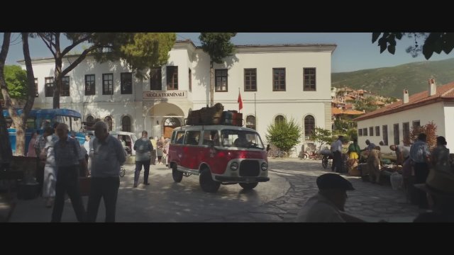 Bak Postacı Geliyor (2025) Fragman