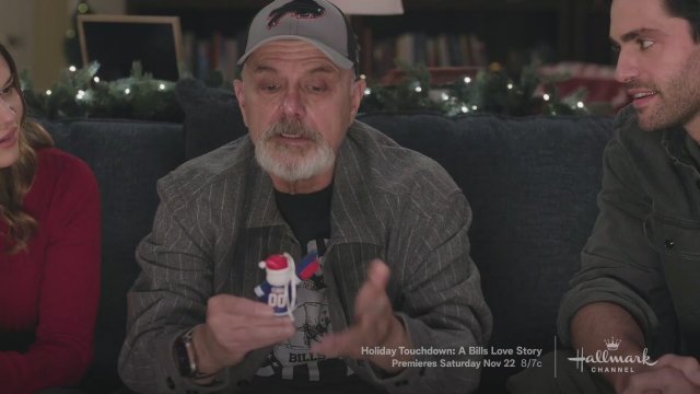 Holiday Touchdown: A Bills Love Story (2025) Fragman