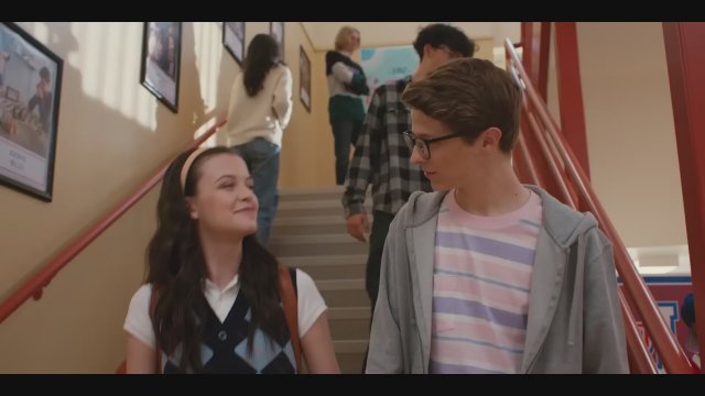 How to Lose a Popularity Contest (2026) Fragman