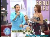 Ebru Akel Sunumuyla Eski Defter Şarkısı