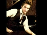 Robert Pattinson