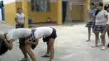 bu uzun eşşekge kim atlamak ister