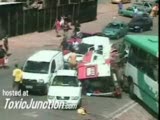 otobus arabalara nasıl dalıyor