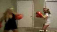 Sexy Kızların Boks Maçı :))