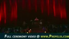 Lady Gaga Sahneyi Kana Buladı