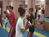 Dinamikdo Bayanlar Kickboks Antrenman Görüntüleri