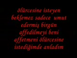 Acıya Gülmek