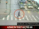 ölümün teğet geçtiği an...