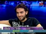 İsmail Yk Saba Tümer'i Öptü !!