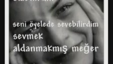 Ebru Yaşar ((( Dürüst Olabilirdin )))
